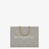 Voguecache.shop00674699b3 1