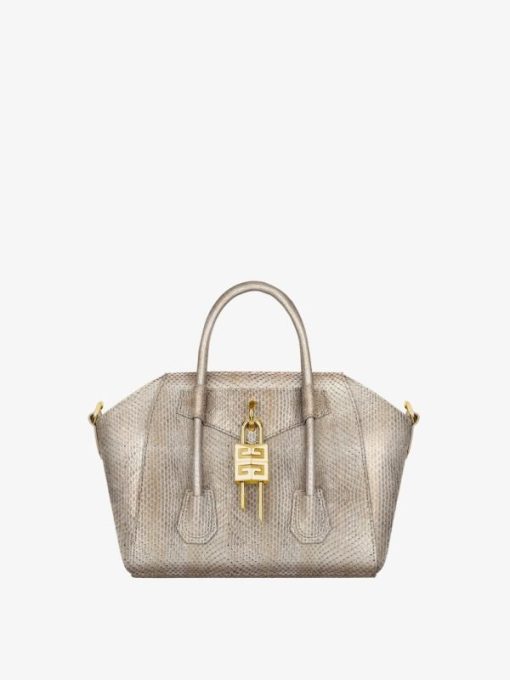 Voguecache.shop1a9b931d0d 1