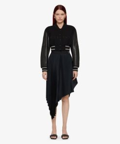Voguecache.shop3e463e9a10 1