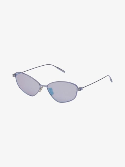 Voguecache.shop42fc2b0dc5 1