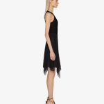 Voguecache.shop817975fcae 2