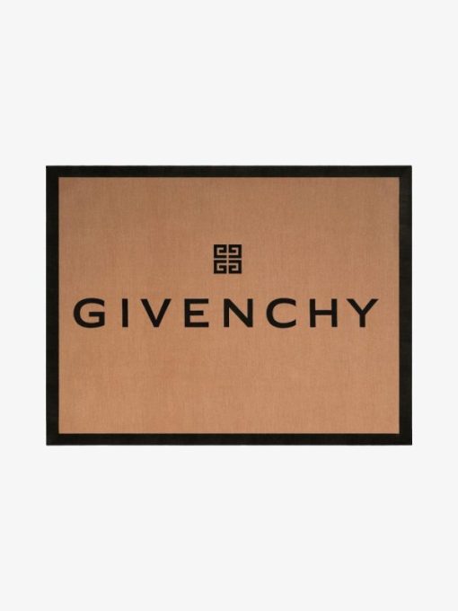 Voguecache.shopa4fa5d8a47 1