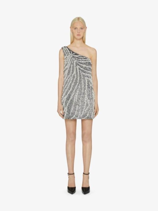 Voguecache.shopc35f1e01e2 1