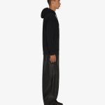 Voguecache.shope5e3afd595 2