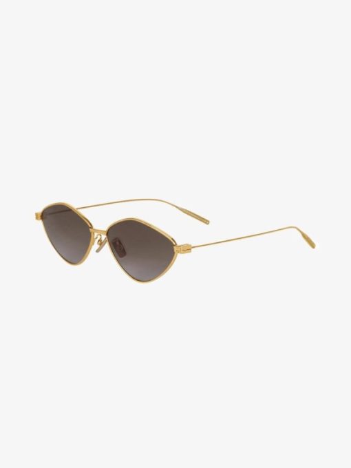 Voguecache.shopf07b2dd9b5 1
